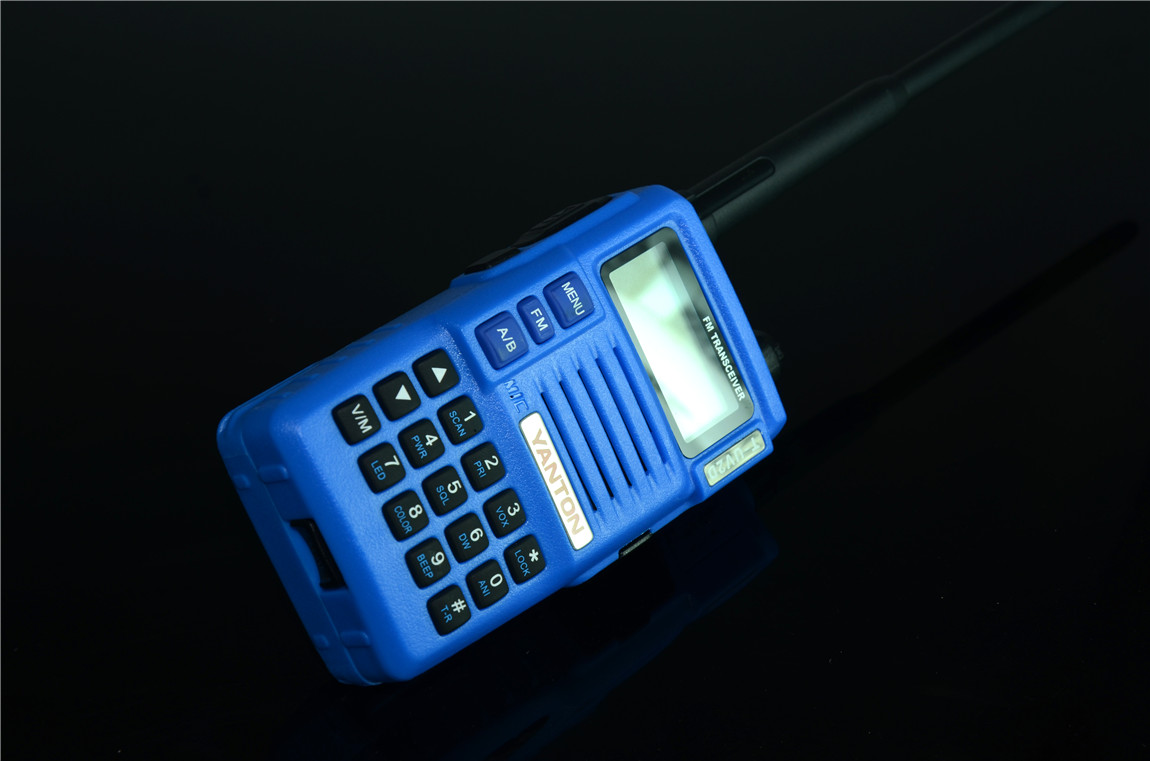 Commercial Dual Band Radio